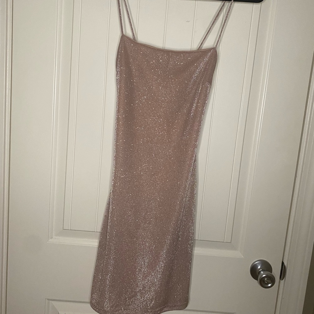 Windsor Pink Shimmer Dress - Size Medium